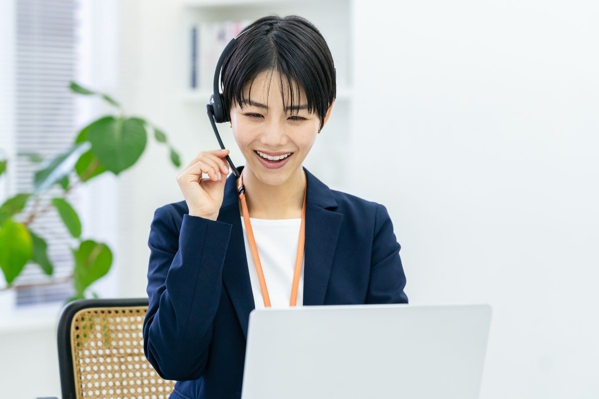 伊丹市で胡蝶蘭を配送・設置するイメージ